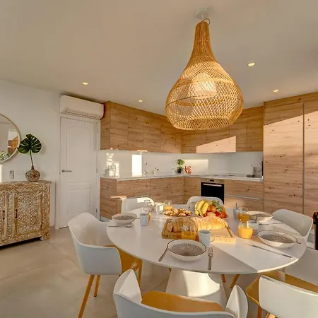 Casa Calmos *