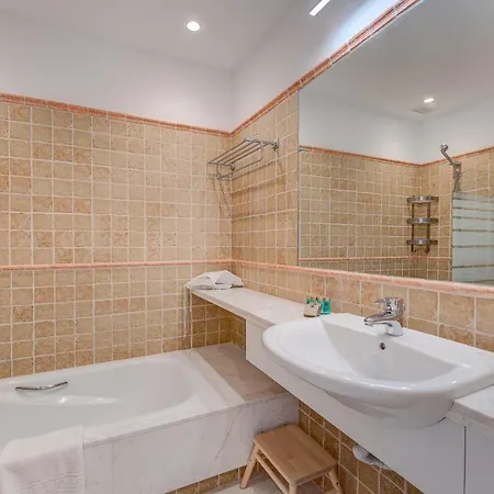 Casa Calmos